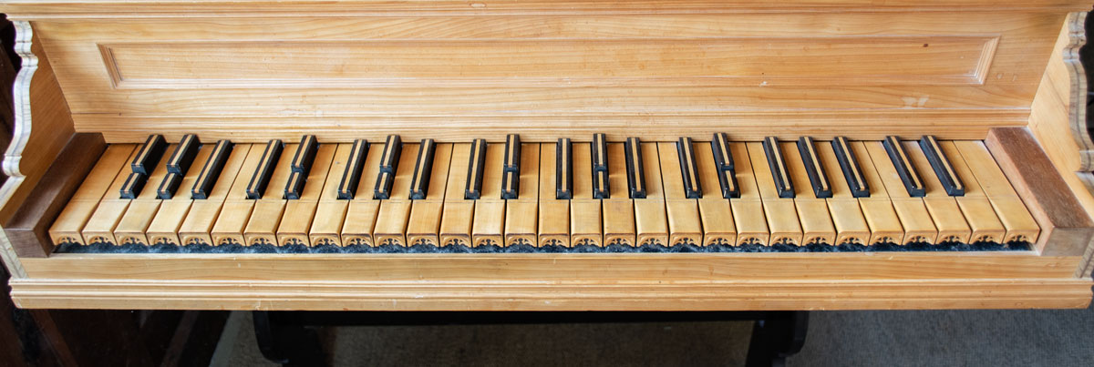 Denzil-Wraight-harpsichord.jpg